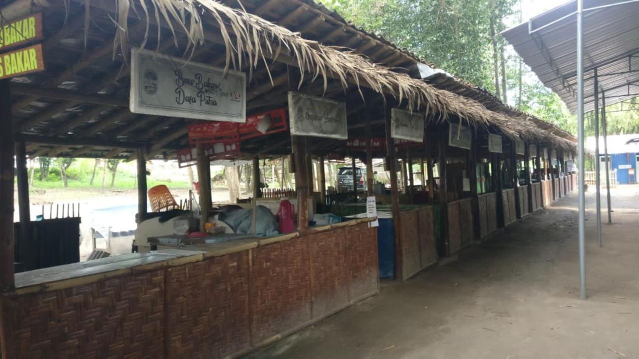 Gerbang Banyu Langit Cottage Bantul Exteriör bild